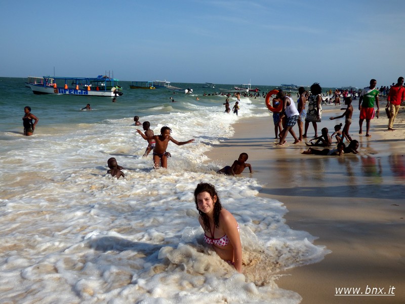 KENYABEN%201081.jpg
